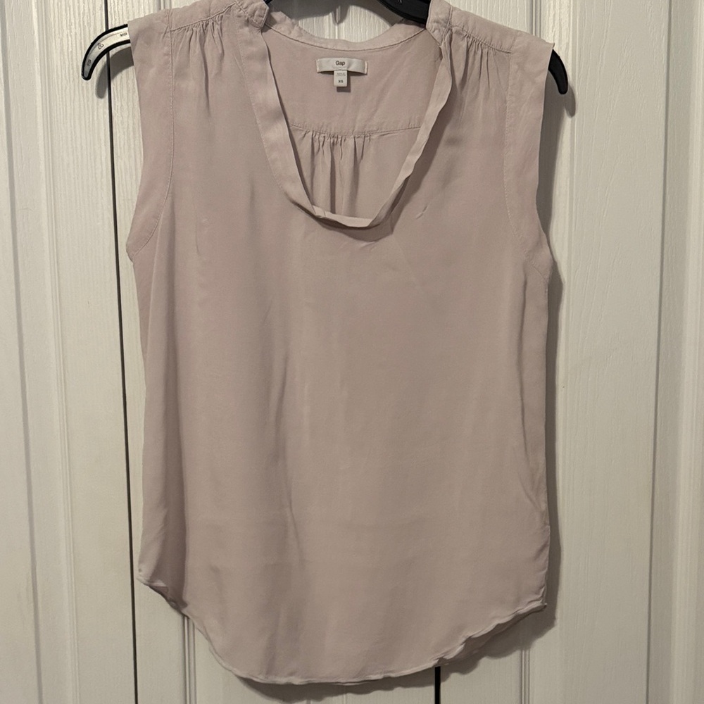 GAP Lavender Sleeveless Top Size XS